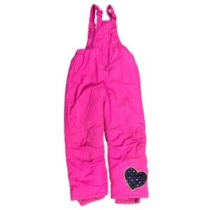 Size 5/6 little girl’s pink snow bib.